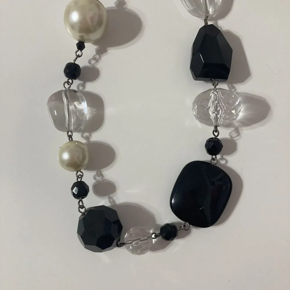 White House Black Market Faux Pearl Black Acrylic Beaded Statement Necklace Mod